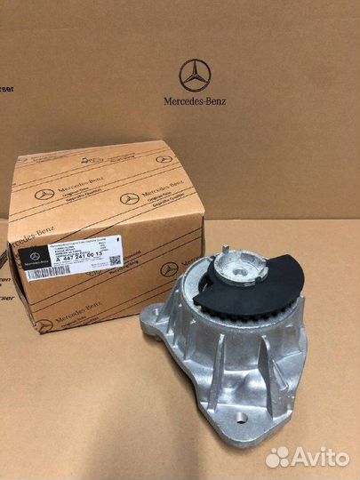 Опора двигателя правая Mercedes a4472410013