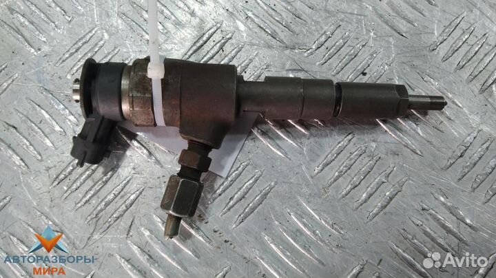Форсунка Peugeot 206 рест. 2004 0445110135