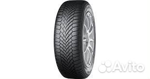 Yokohama BluEarth Winter V906 215/60 R17 96H