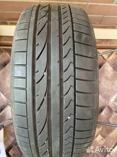Bridgestone Potenza RE050A 215/50 R17