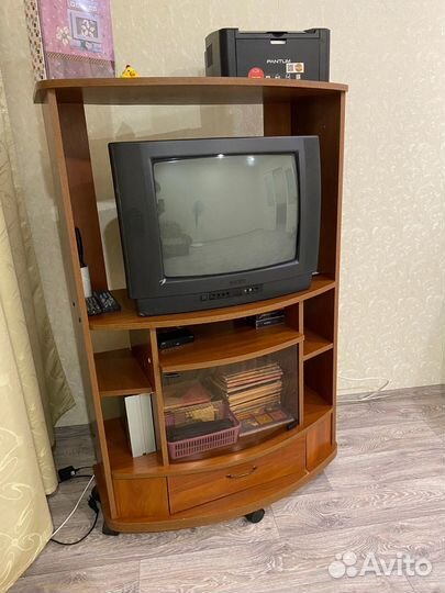 Тумба под телевизор