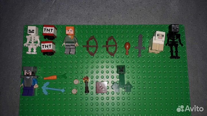 Lego Майнкрафт и детальки