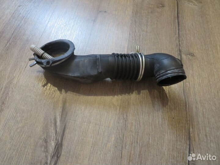 Заливной патрубок Siemens IQ300