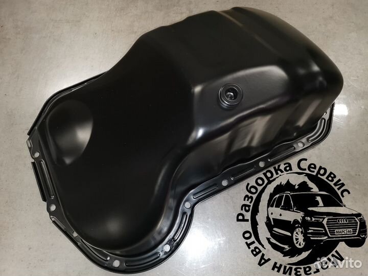 Масляный поддон двс Audi 80/100/A6 VW Golf/Passat