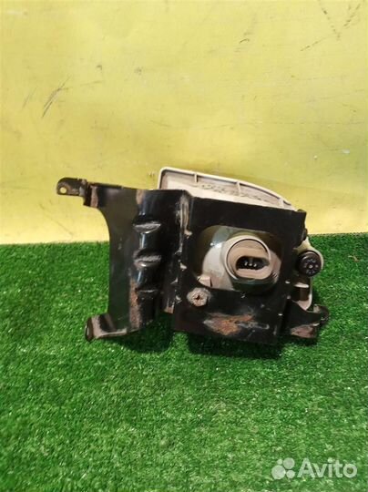 Фара противотуманная правая Chevrolet Lacetti 2004