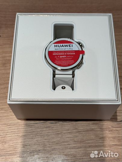 Смарт часы huawei watch gt 5 pro 42mm женские