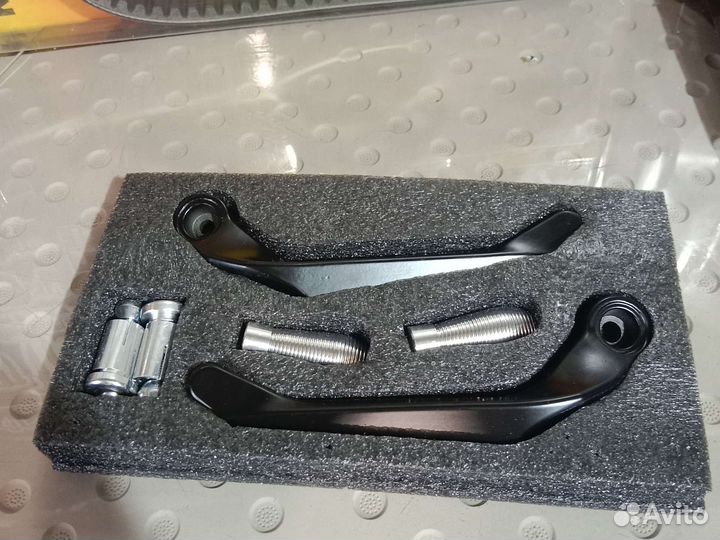 Защита ручек руля на мотоцикл