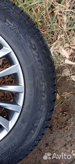 Continental IceContact 2 215/65 R17