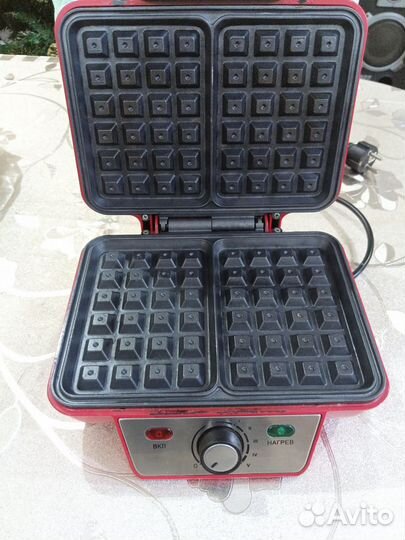 Электрическая вафельница
