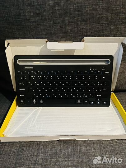 Беспроводная клавиатура для планшета