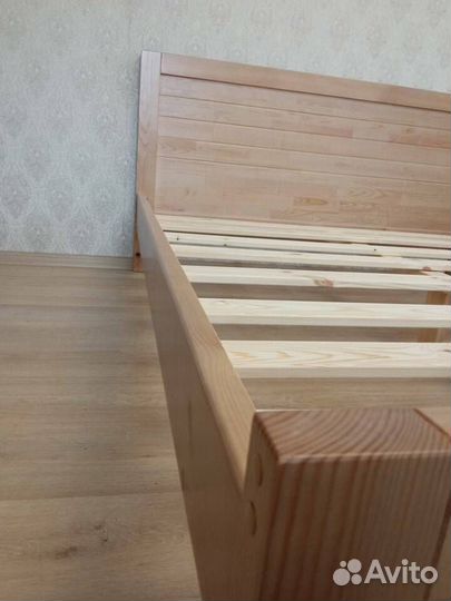 Кровать односпальная
