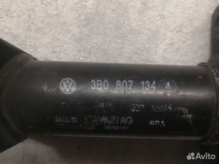 Кронштейн усилителя бампера Фольксваген Пассат Б5