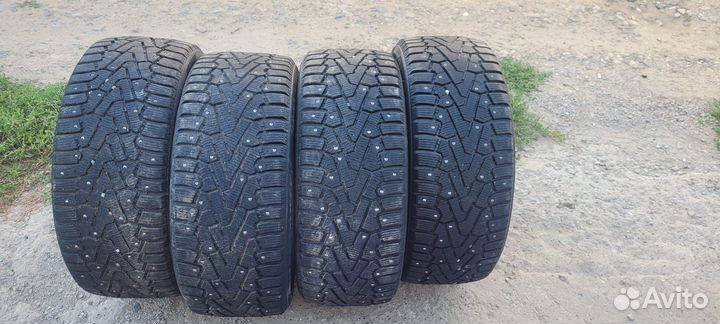 Pirelli Ice Zero 225/45 R17 94T