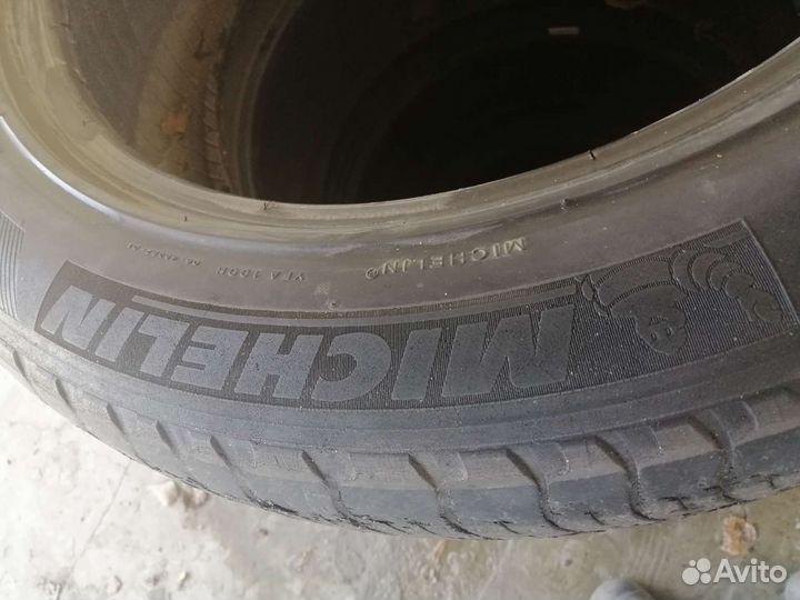 Michelin Latitude X-Ice 235/55 R19