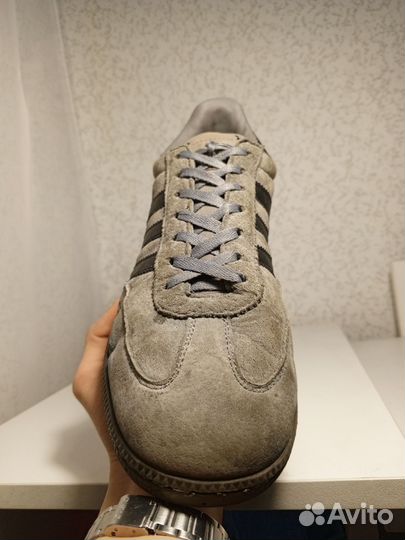 Adidas spezial