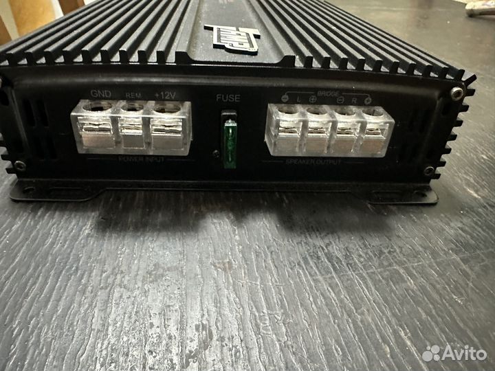 Усилитель 4 канальный