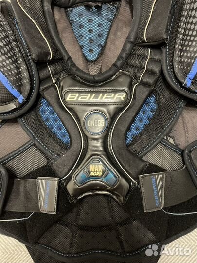 Нагрудник хоккейный Bauer Supreme One95 SR M