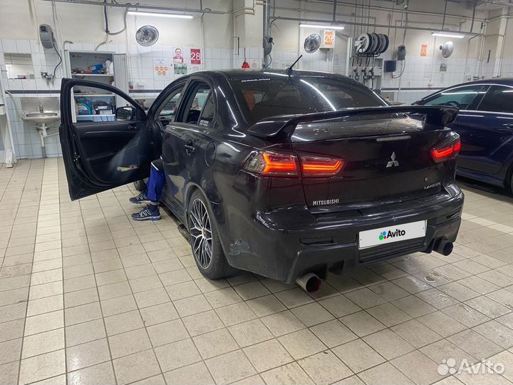 Mitsubishi Lancer 2.0 CVT, 2008, 280 000 км