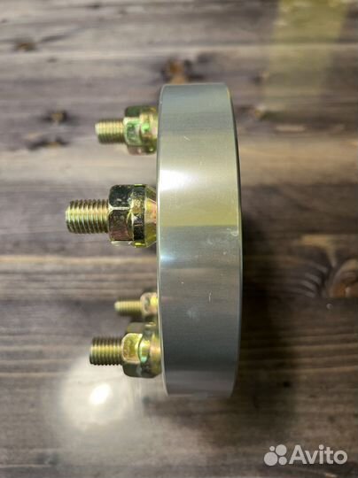 Колёсные проставки 5*139,7 35mm