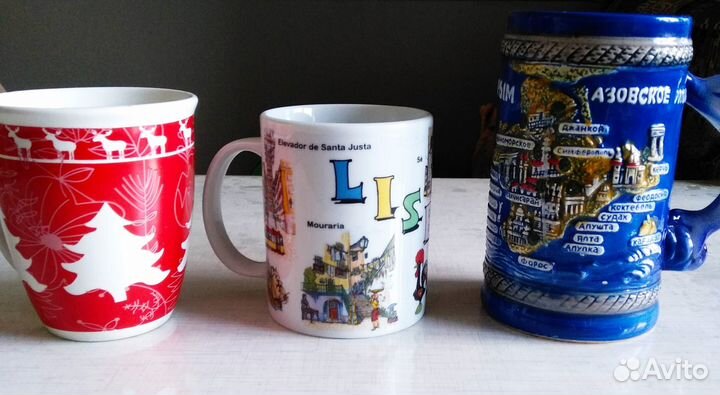 Кружки и подставка под горячее