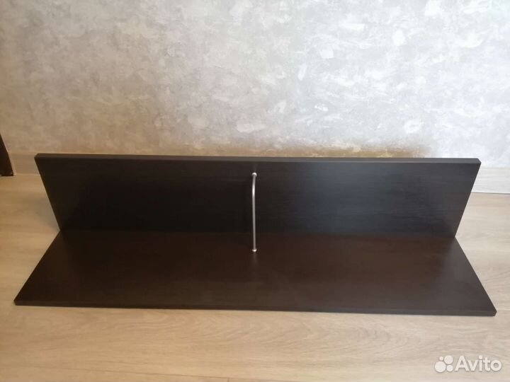 Книжная полка навесная