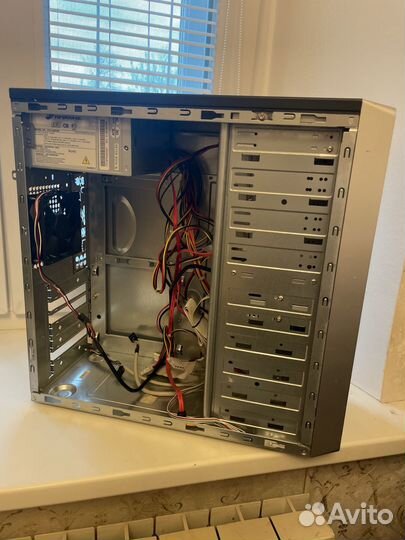 Корпус+блок питания 450W+HDD 200Gb