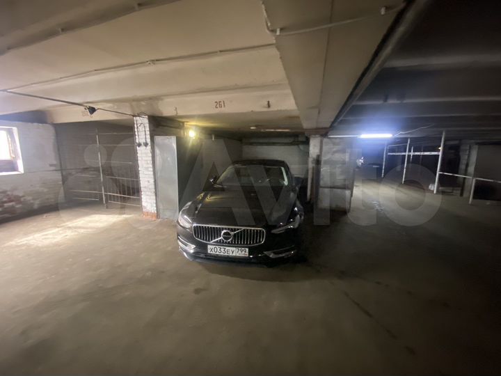 Машиноместо, 21 м²