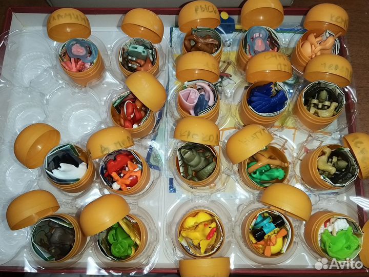 Киндер новые в капсулах.Натунс, бегемоты,новый год