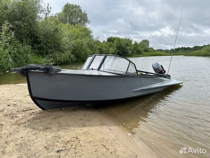 Лодка Казанка М
