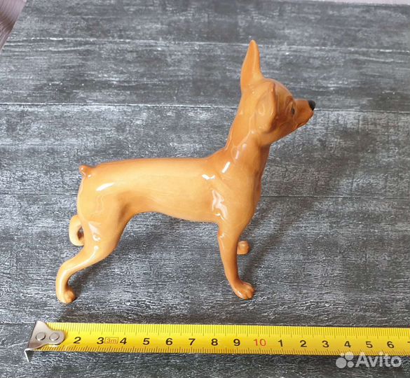 Статуэтка той-терьер фарфор