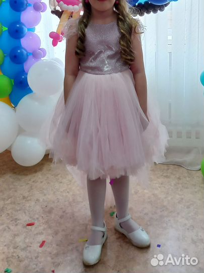 Платье праздничное для девочки