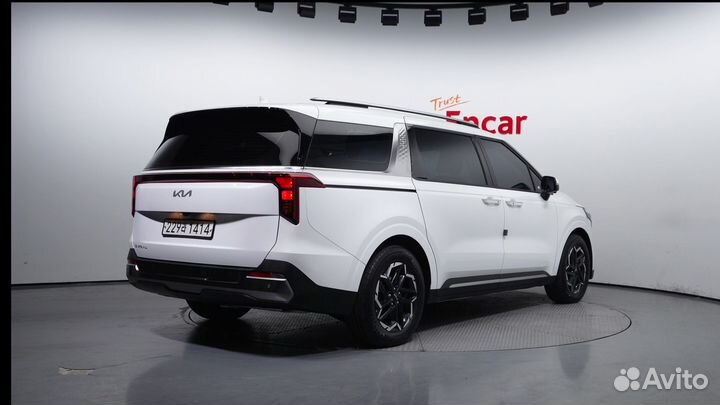 Kia Carnival 2.2 AT, 2024, 15 740 км