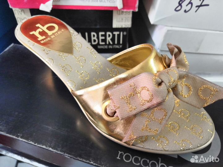 Сабо RoccoBarocco. Италия