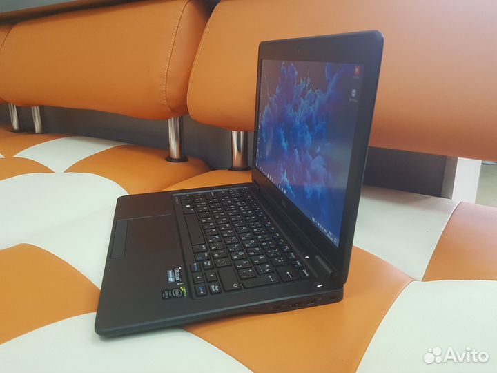 Ноутбук Dell 7250 i5-5300\8gb\256ssd\12,5