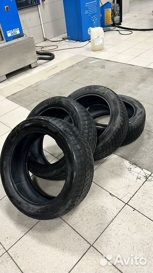 Bridgestone Blizzak DM-V2 235/55 R19 105T