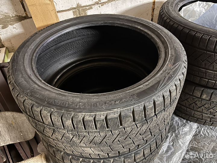 Triangle Snowlink TWT02 275/40 R20 и 315/35 R20