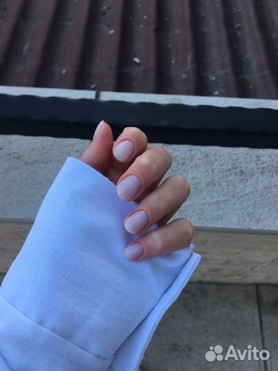 Модель на маникюр