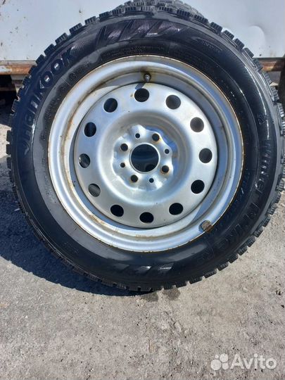 Hankook Winter I'Pike 175/65 R14