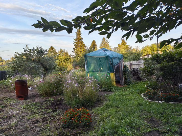 Дача 10 м² на участке 6 сот.