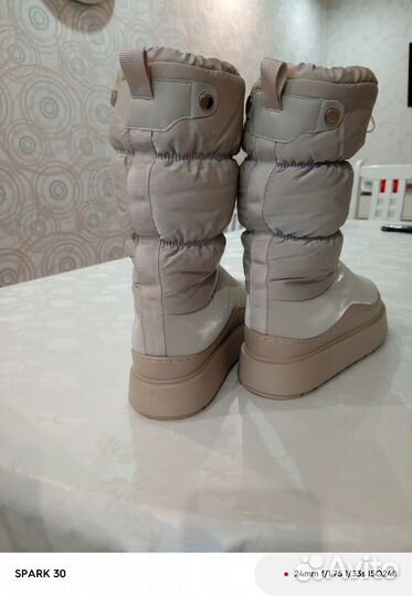 Дутики женские