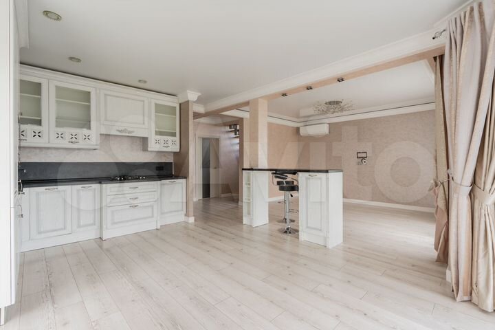 Дом 171,1 м² на участке 15,6 сот.