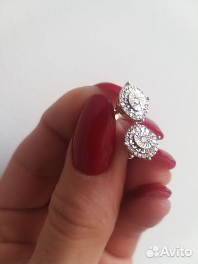 Пусеты золотые с бриллиантами