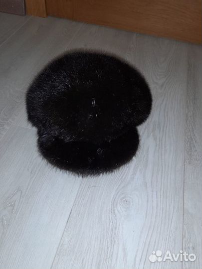 Берет и шапка