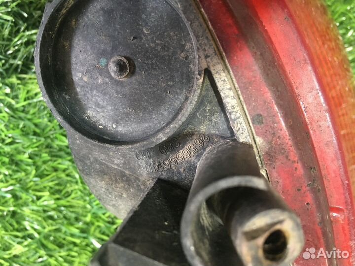 Фонарь противотуманный левый Renault Logan Stepway