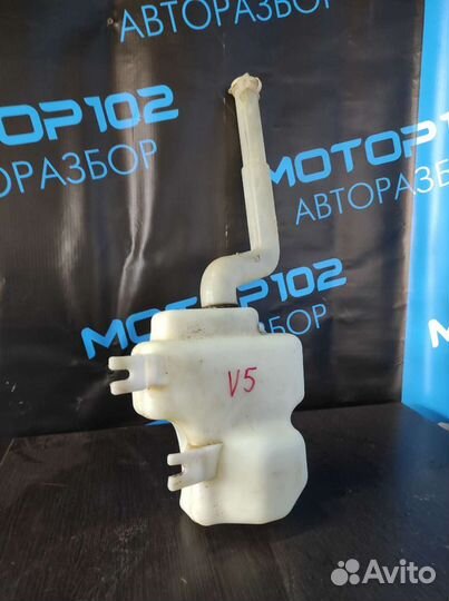 Бачок омывателя Brilliance V5