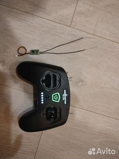 Radiomaster t8 lite + xm plus