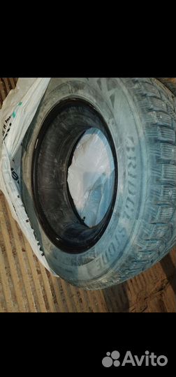 Bridgestone B650 235/60 R18 23Q