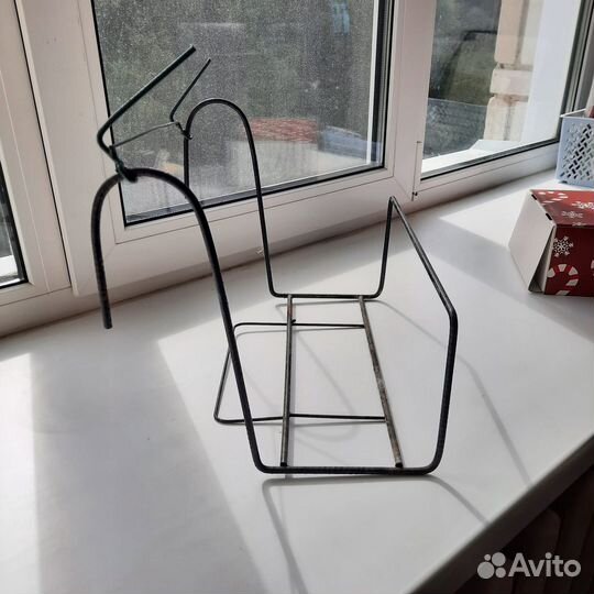 Кронштейн для цветочных горшков