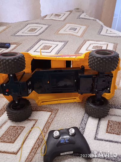 Радиоуправляемая машина