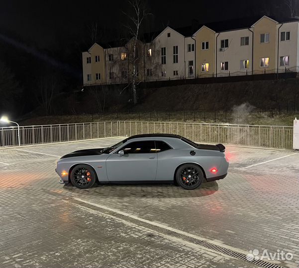Dodge Challenger AT, 2015, 127 000 км